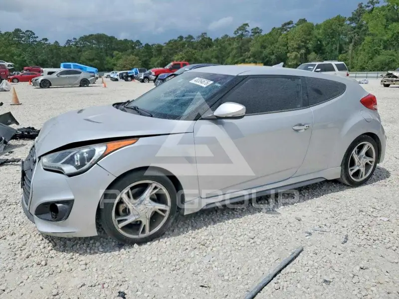 2013 Hyundai Veloster фото