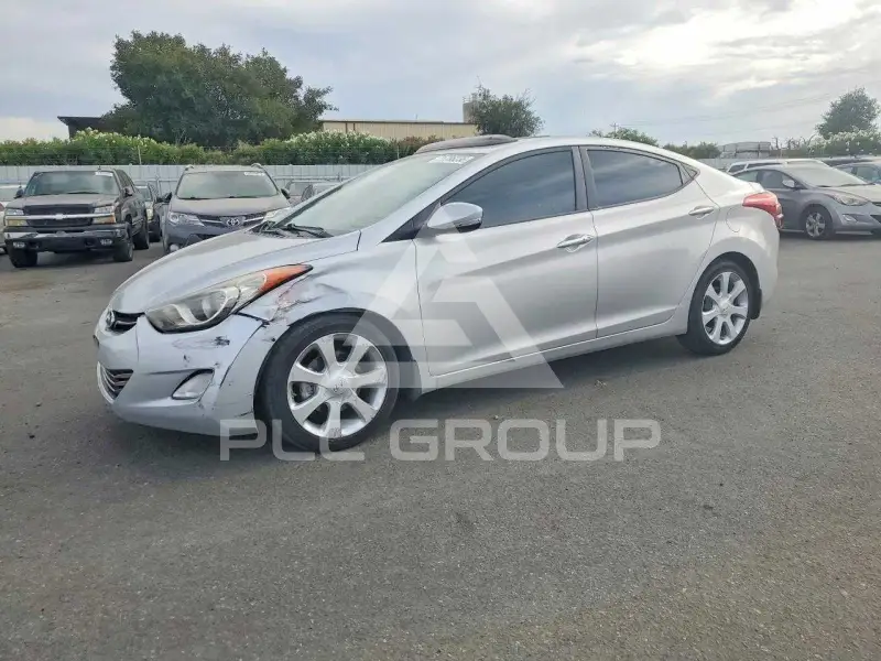 2013 Hyundai Elantra фото