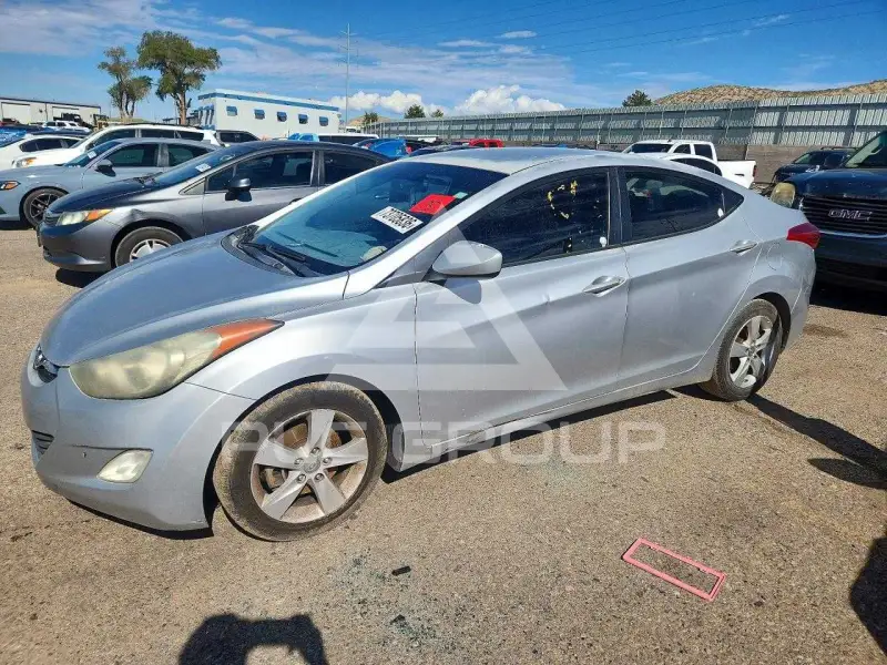 2013 Hyundai Elantra фото