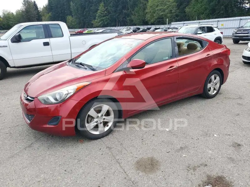 2013 Hyundai Elantra фото