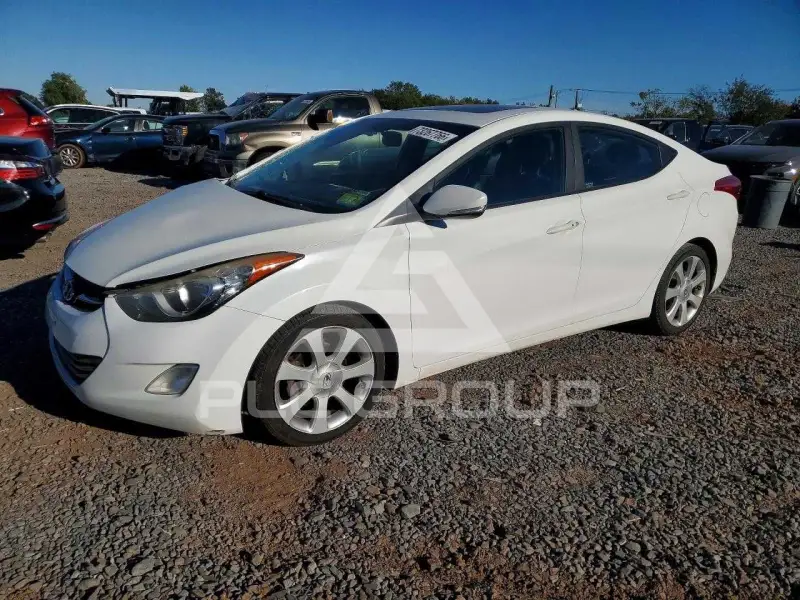2013 Hyundai Elantra фото