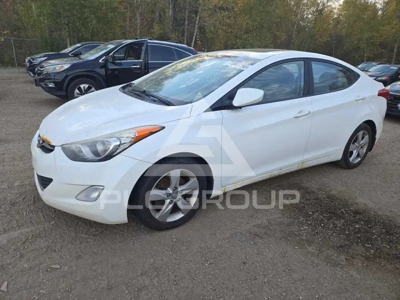 2013 Hyundai Elantra фото