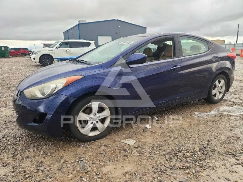 2013 Hyundai Elantra фото