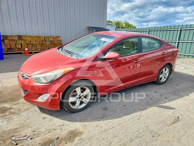 2013 Hyundai Elantra фото