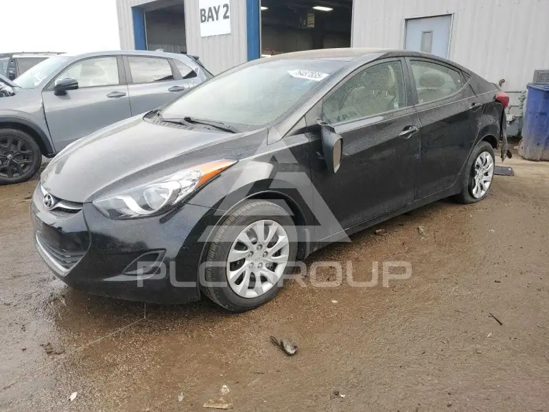 2013 Hyundai Elantra фото