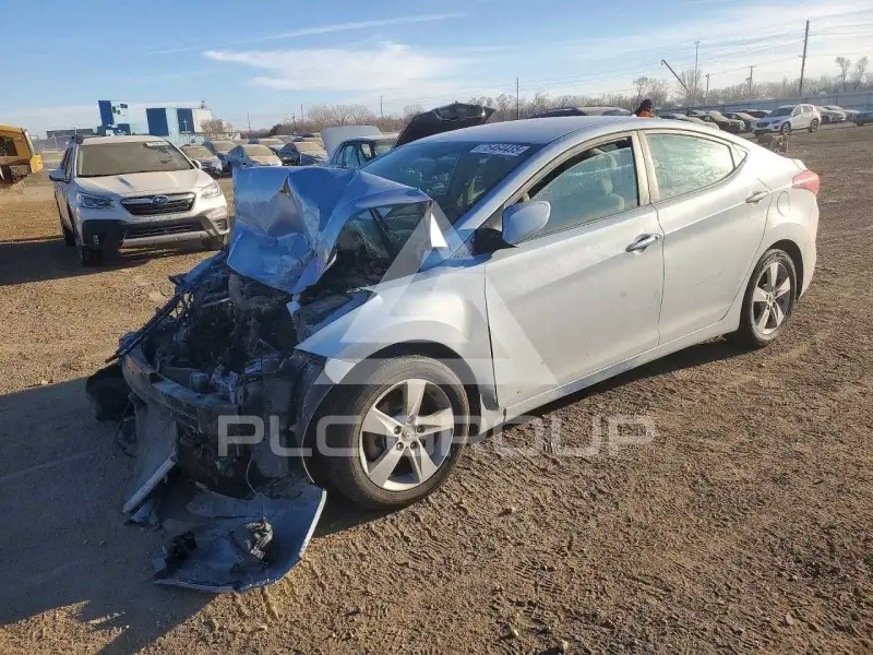 2013 Hyundai Elantra фото
