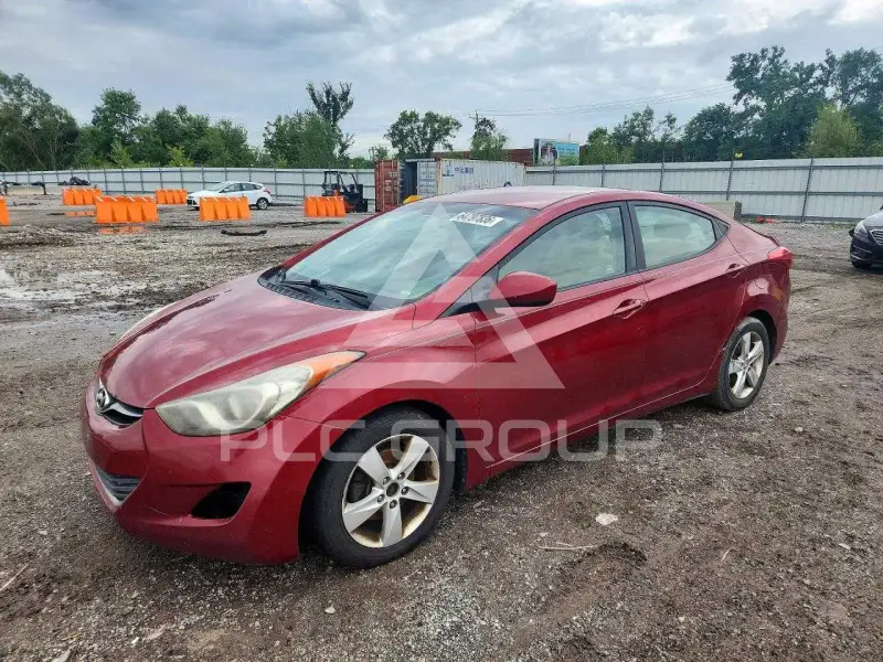 2013 Hyundai Elantra фото