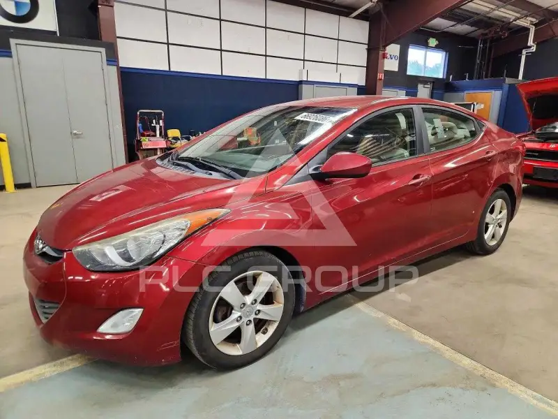 2013 Hyundai Elantra фото