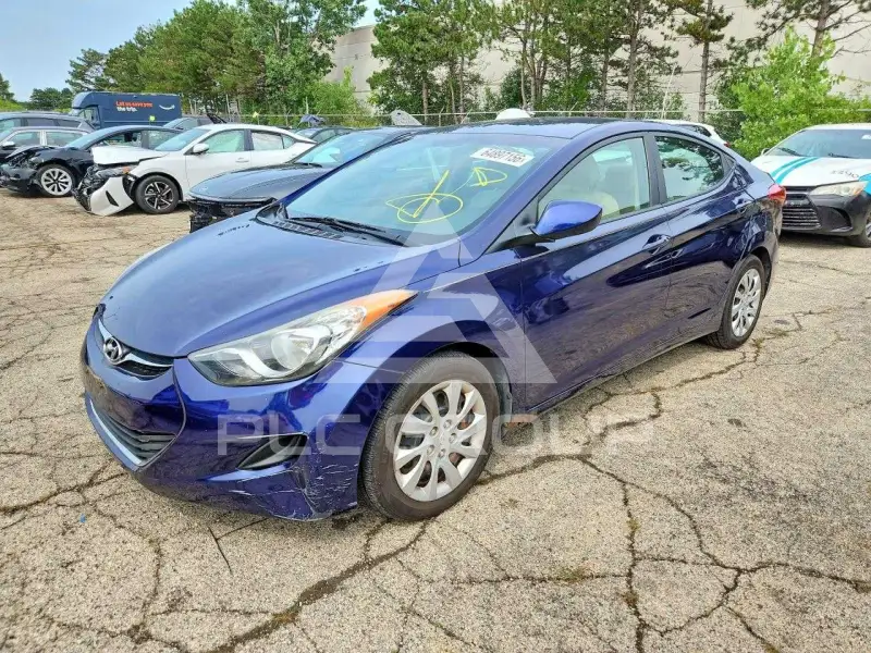 2013 Hyundai Elantra фото
