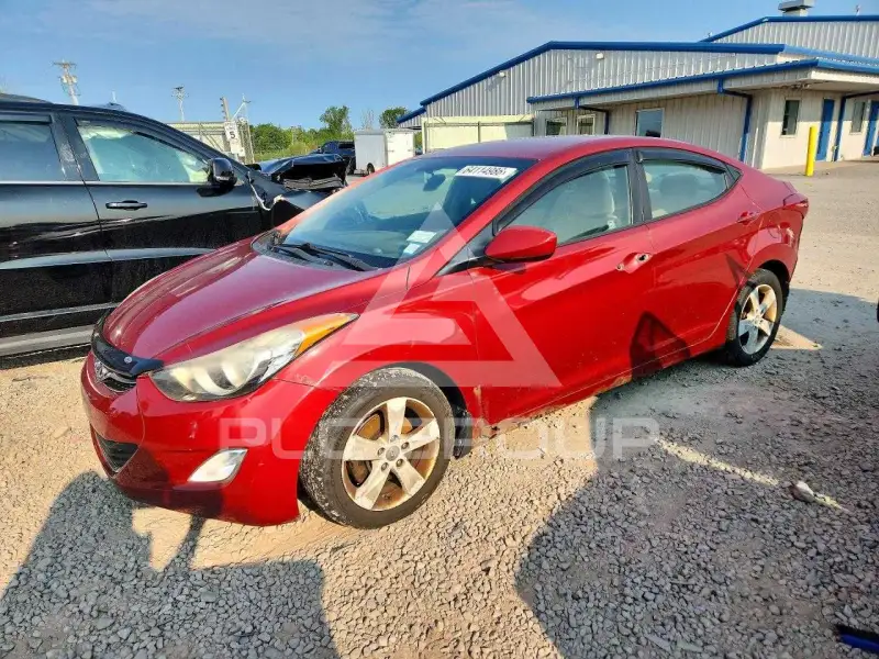 2013 Hyundai Elantra фото