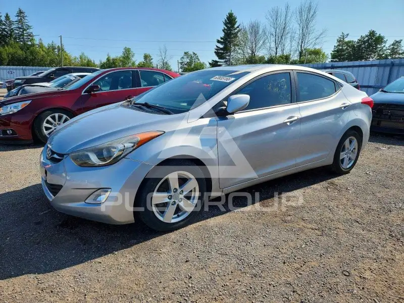 2013 Hyundai Elantra фото