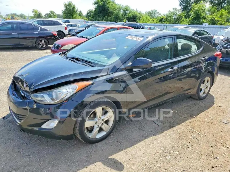2013 Hyundai Elantra фото