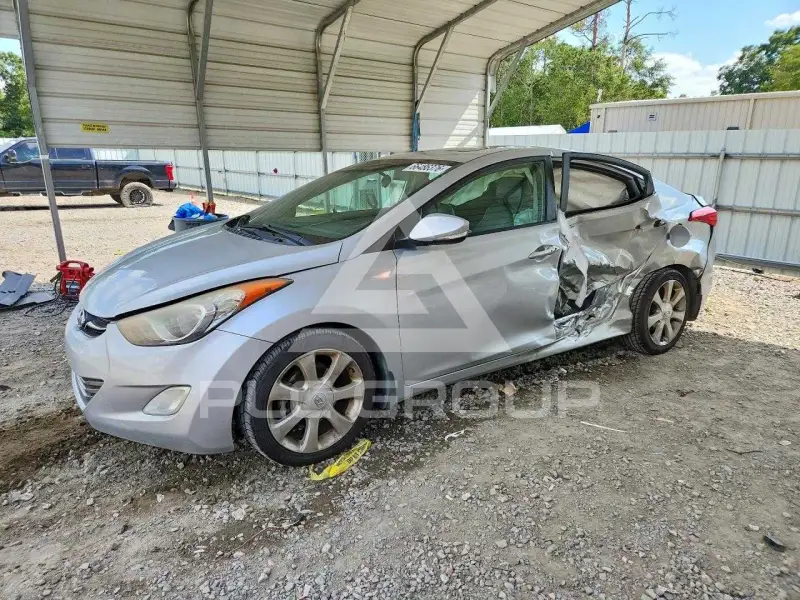 2013 Hyundai Elantra фото