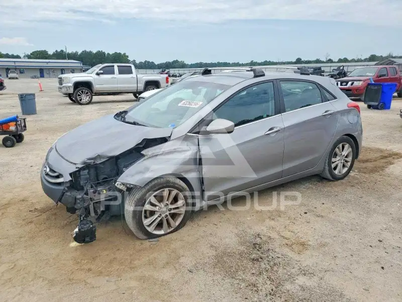 2013 Hyundai Elantra фото