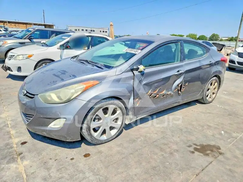2013 Hyundai Elantra фото