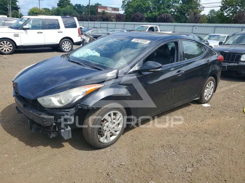 2013 Hyundai Elantra фото