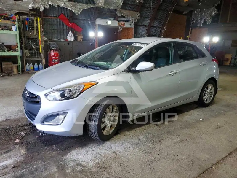 2013 Hyundai Elantra фото