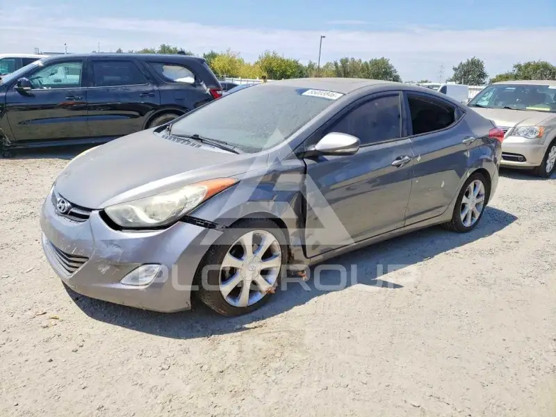 2013 Hyundai Elantra фото
