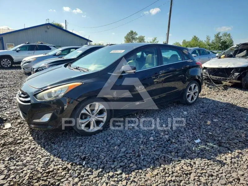 2013 Hyundai Elantra фото