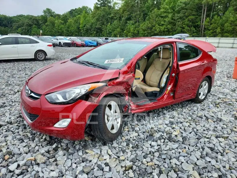 2013 Hyundai Elantra photo