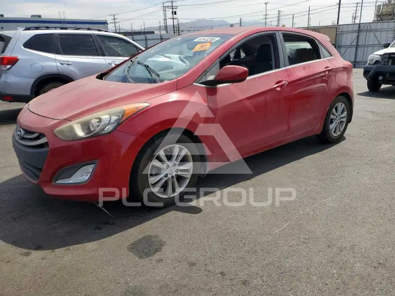 2013 Hyundai Elantra photo