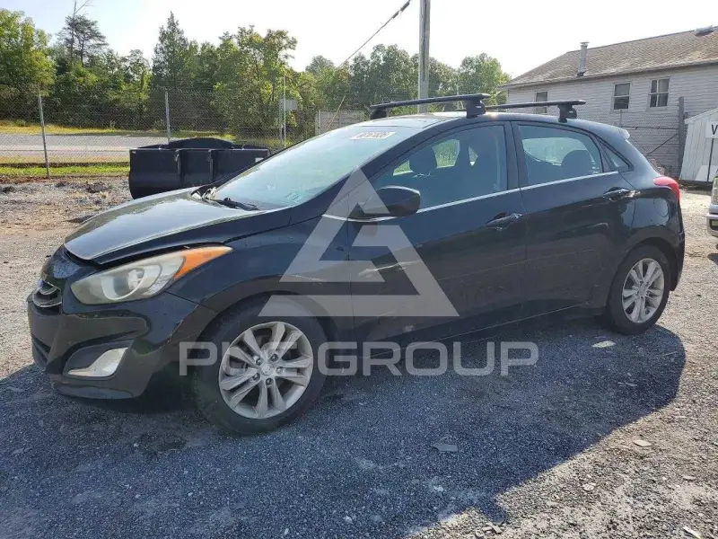 2013 Hyundai Elantra фото