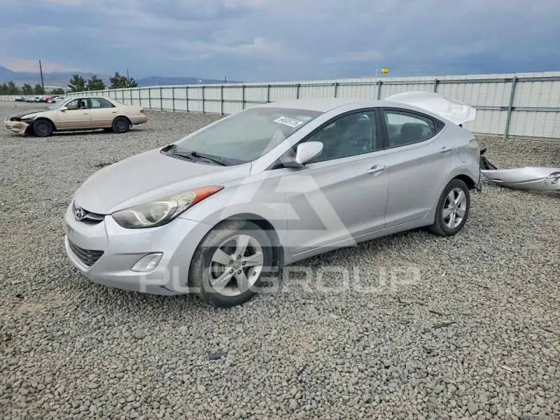 2013 Hyundai Elantra фото