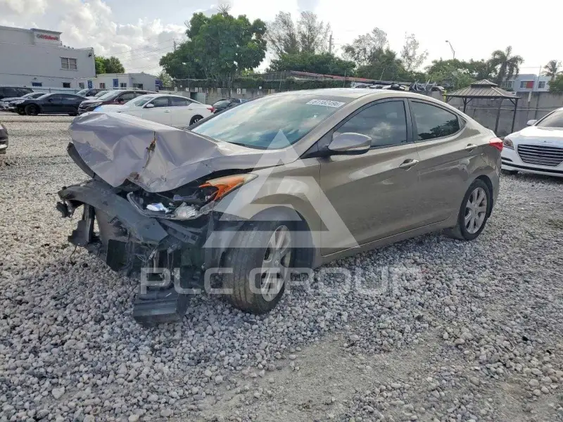 2013 Hyundai Elantra фото
