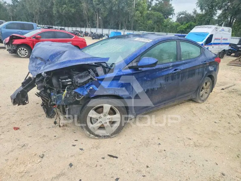 2013 Hyundai Elantra фото