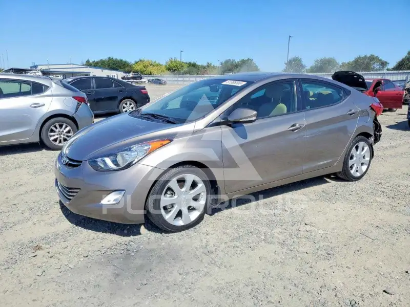 2013 Hyundai Elantra фото