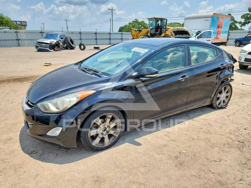 2013 Hyundai Elantra фото