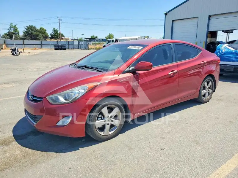 2013 Hyundai Elantra photo
