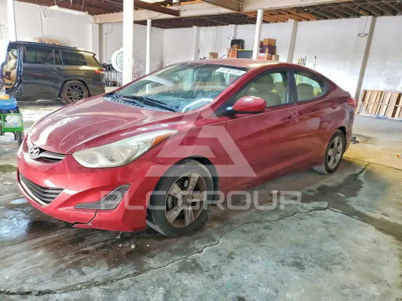 2013 Hyundai Elantra фото