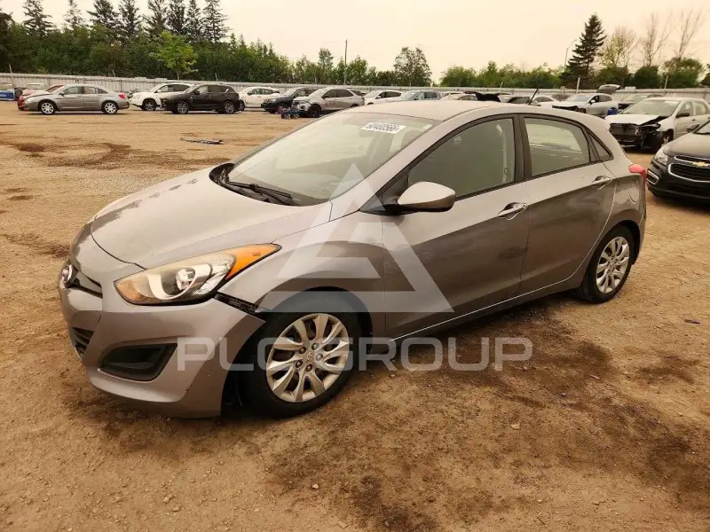 2013 Hyundai Elantra photo