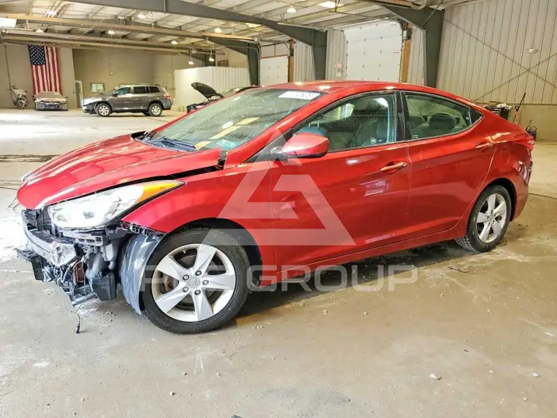2013 Hyundai Elantra фото