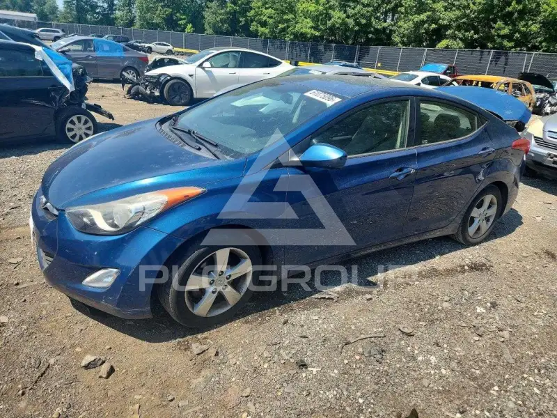 2013 Hyundai Elantra фото
