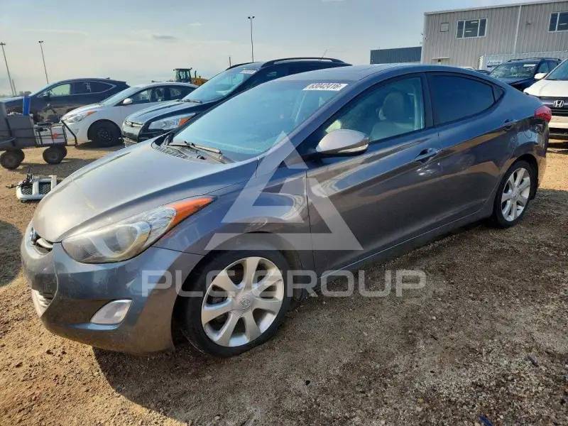 2013 Hyundai Elantra photo