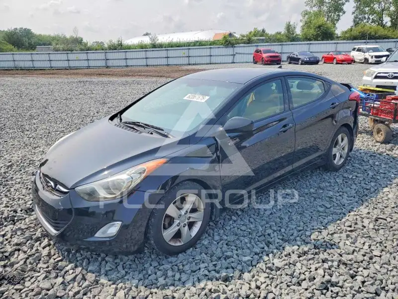 2013 Hyundai Elantra фото