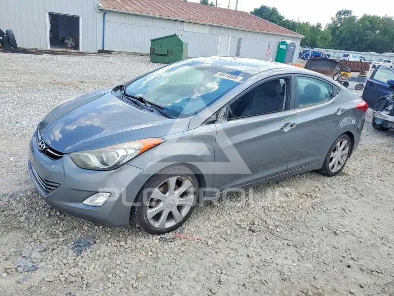 2013 Hyundai Elantra фото