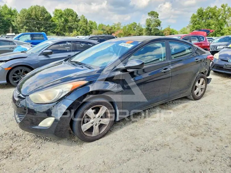 2013 Hyundai Elantra фото
