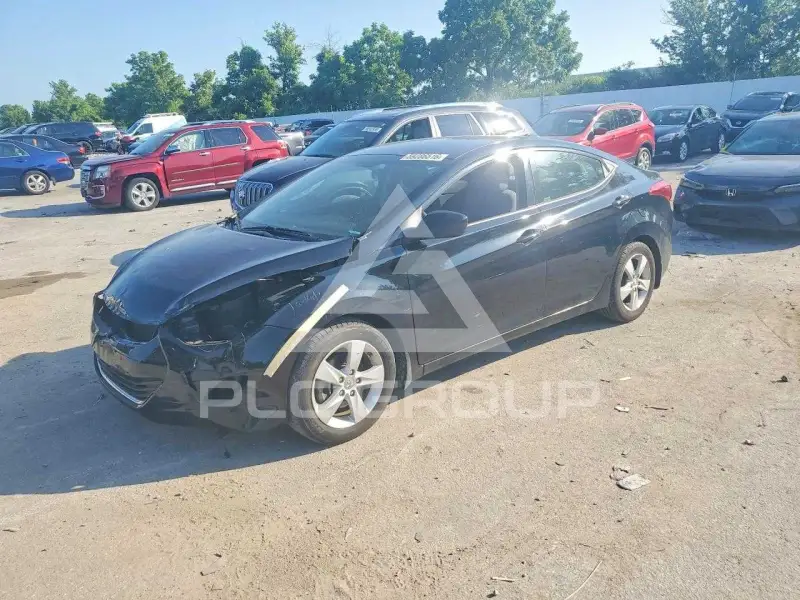 2013 Hyundai Elantra фото