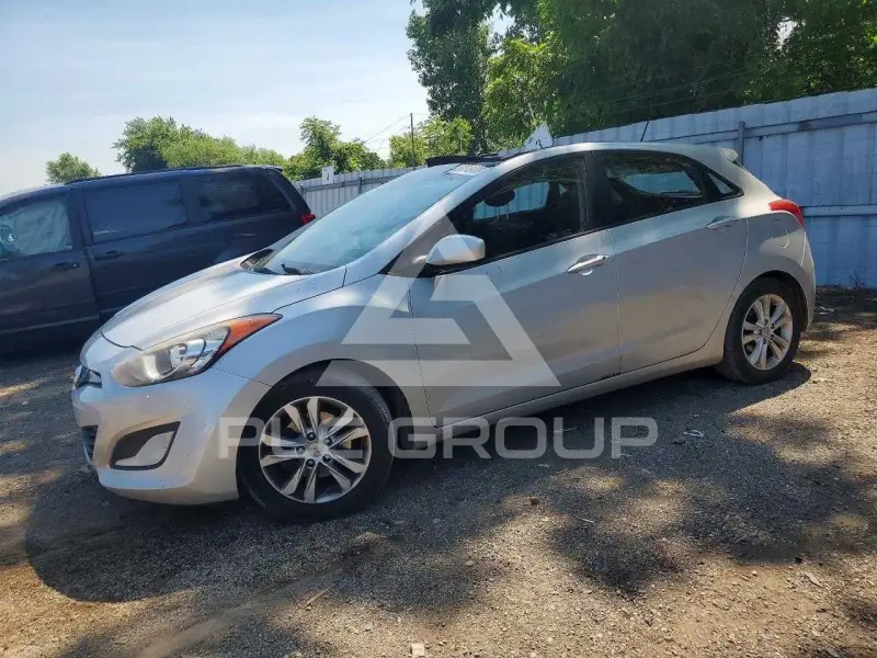 2013 Hyundai Elantra фото