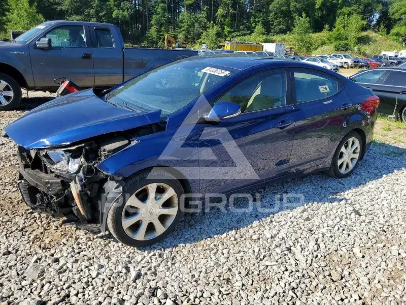 2013 Hyundai Elantra фото