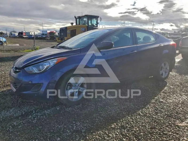 2013 Hyundai Elantra фото
