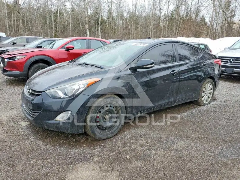 2013 Hyundai Elantra фото