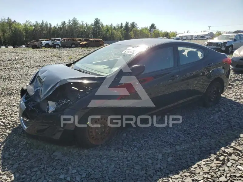 2013 Hyundai Elantra photo