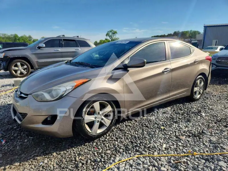 2013 Hyundai Elantra фото