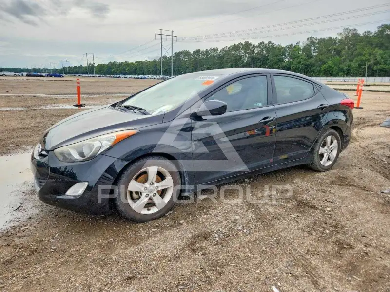 2013 Hyundai Elantra фото
