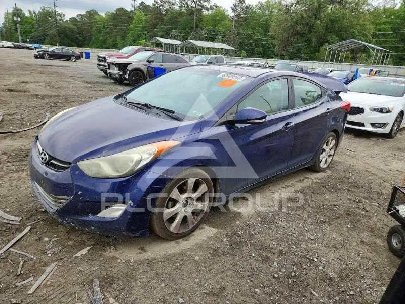 2013 Hyundai Elantra фото
