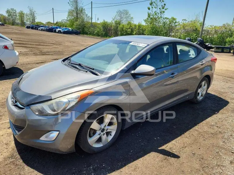 2013 Hyundai Elantra фото